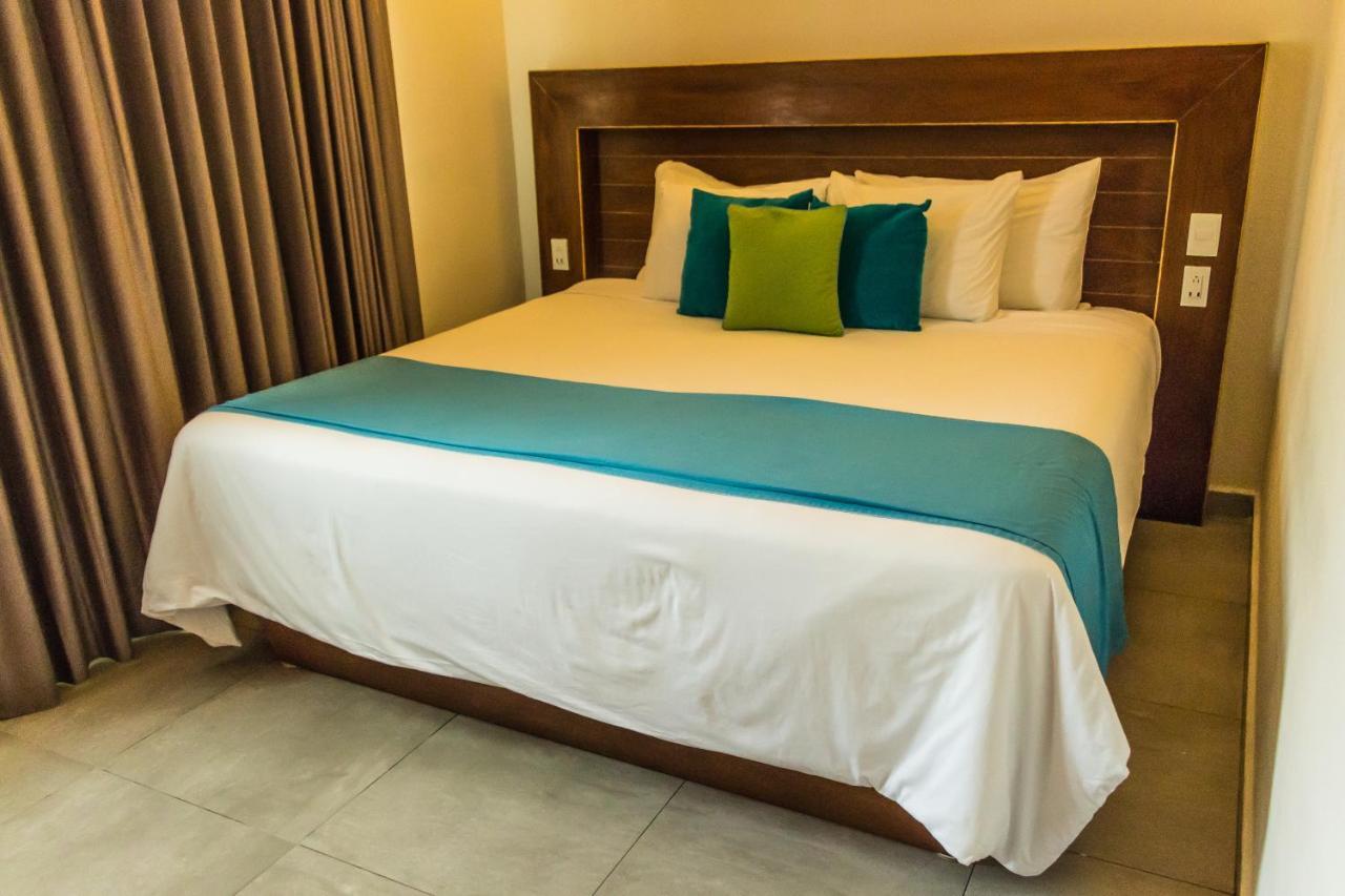 Aquastar Hotel & Apartments Mahahual Exterior photo