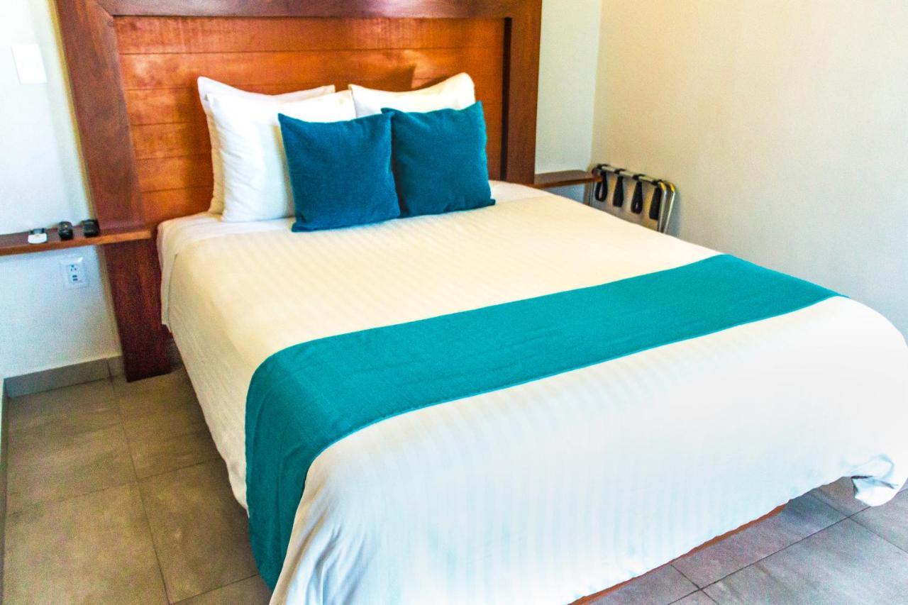 Aquastar Hotel & Apartments Mahahual Exterior photo