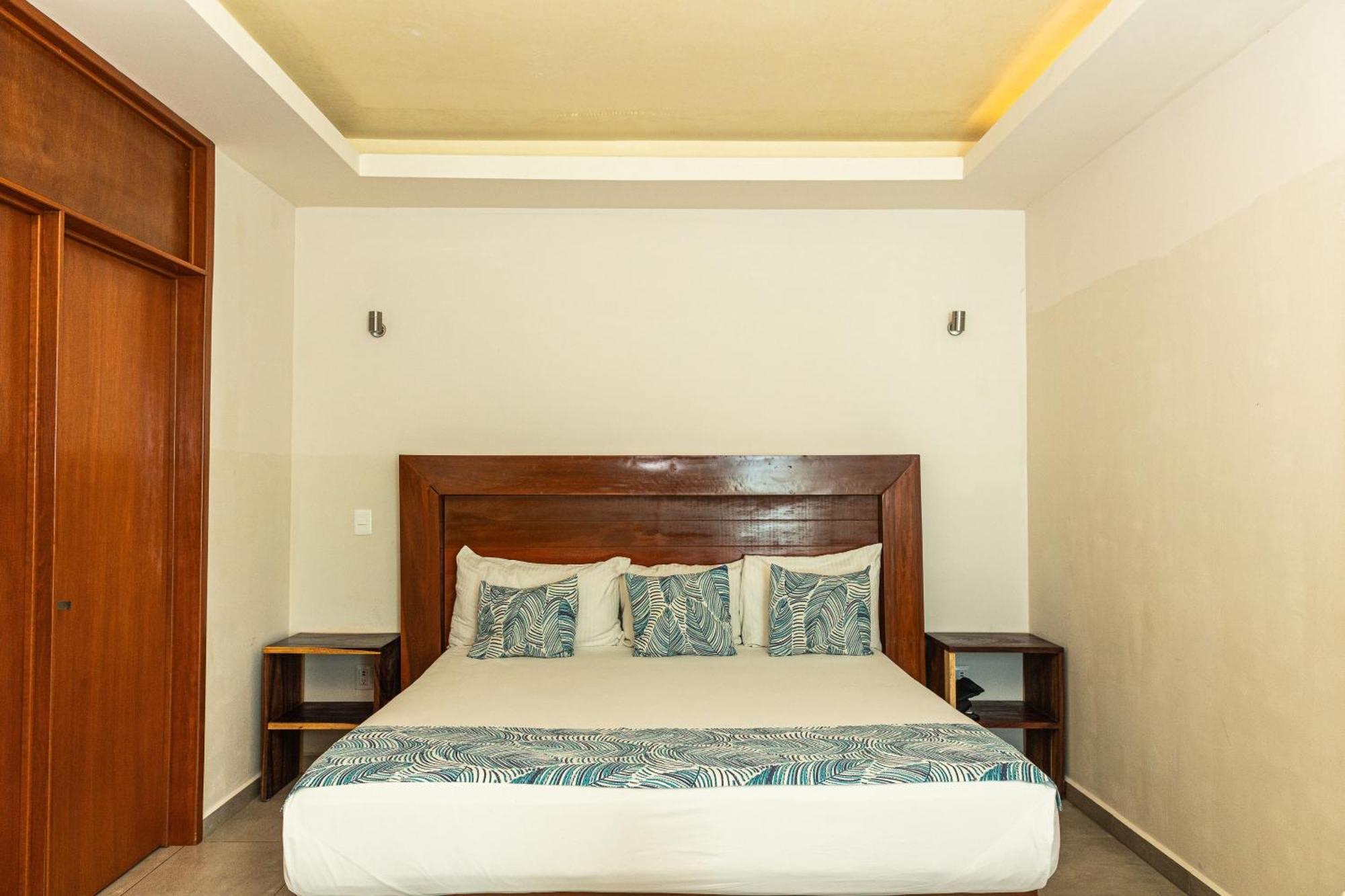 Aquastar Hotel & Apartments Mahahual Exterior photo